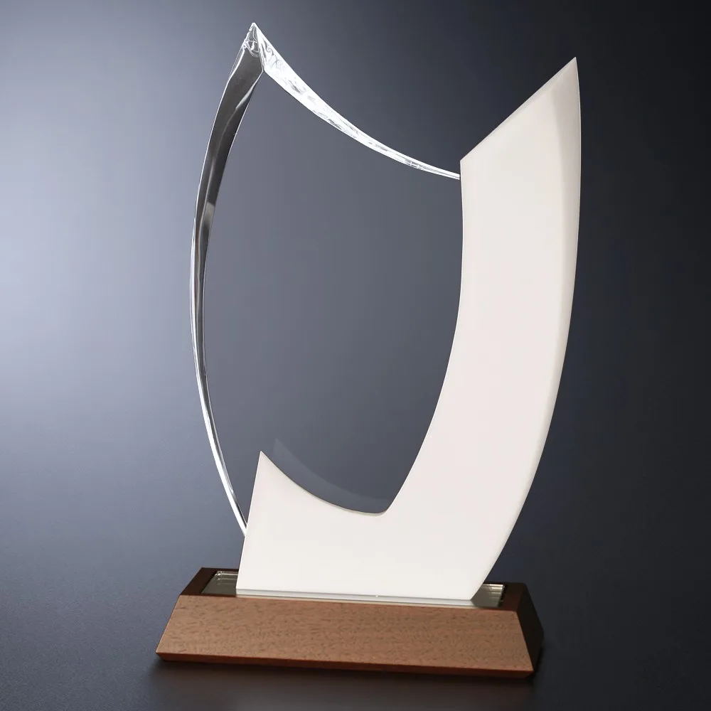 Riviera Award 15" view 2