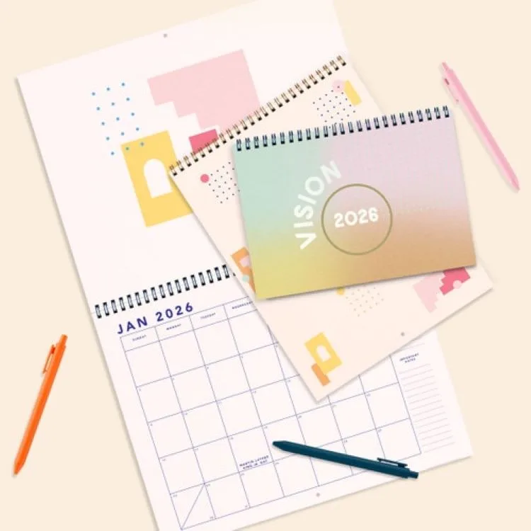 Calendar - Large - Horizontal - Text Weight With Color Guts view 2