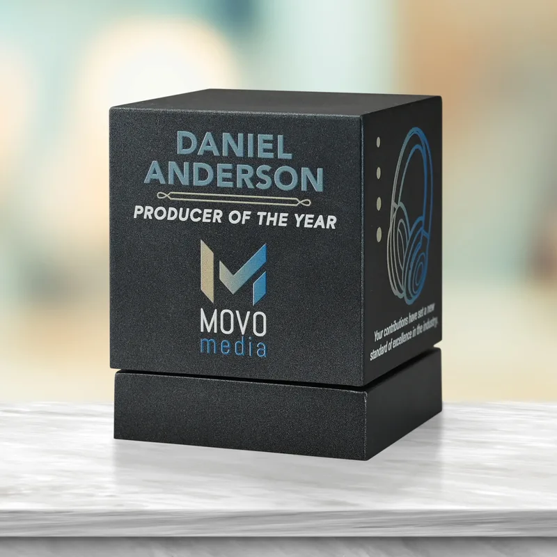 Award In Motion Bolton Gunmetal Cube 3-1/2"