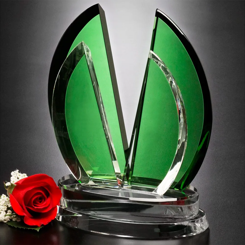 Flight Emerald Award 8" view 2