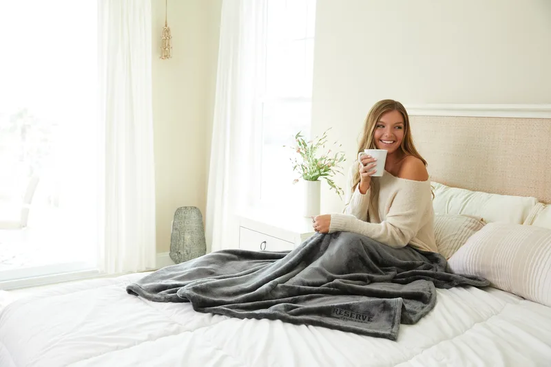 Plushera Throw (Embroidery)