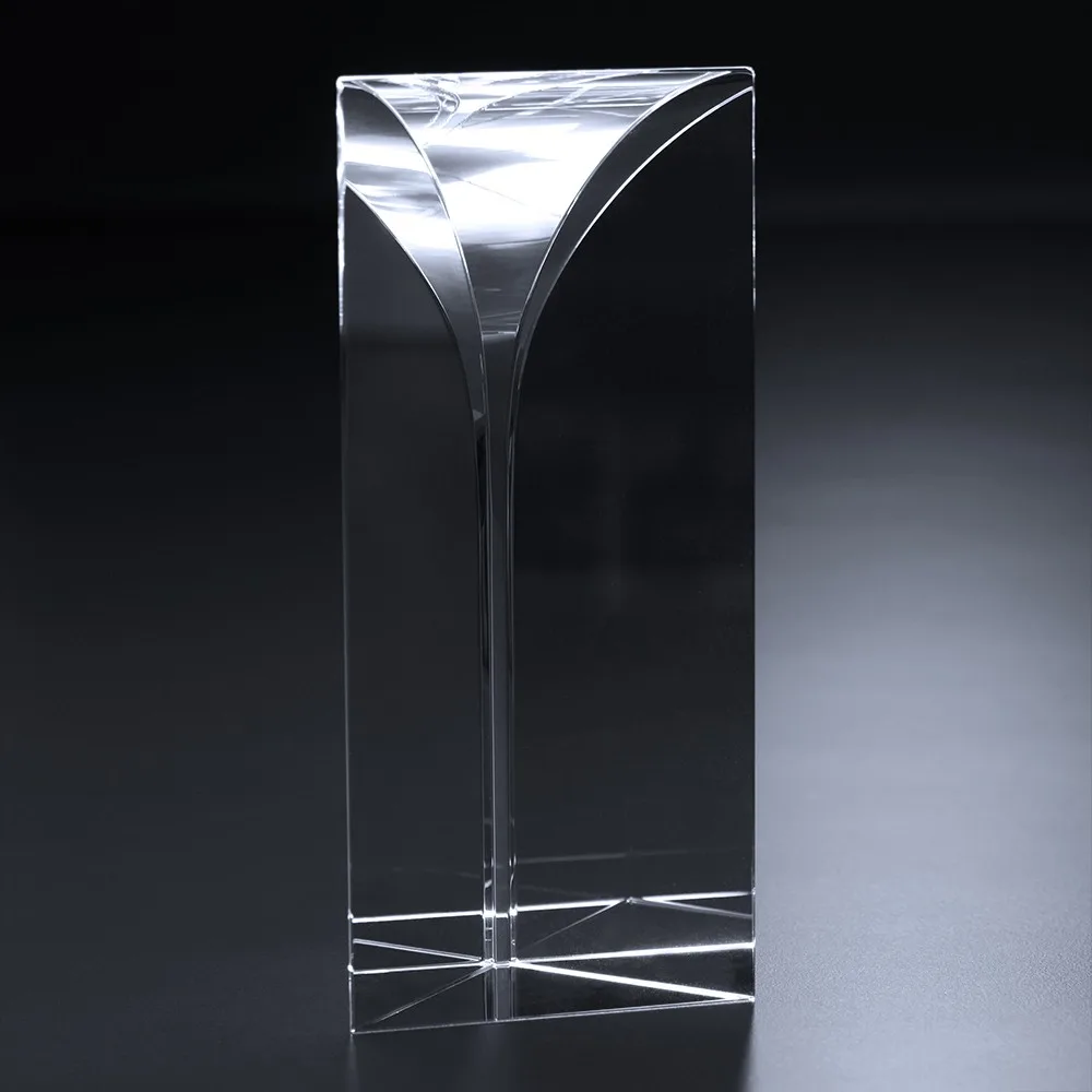Cosmopolitan Award 8" view 2